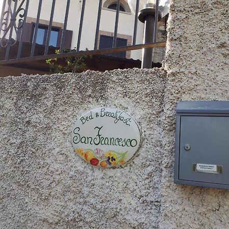 לינה וארוחת בוקר Cerisano San Francesco מראה חיצוני תמונה